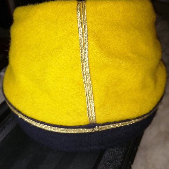 Felt officer's style cap - Picture 3 of 4